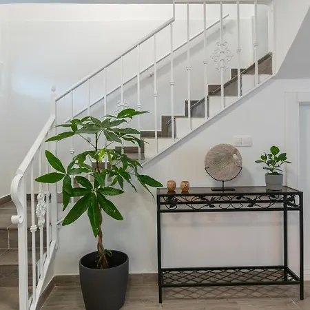 Satu Granada: Modern Apartment In The Albaicin Exterior photo